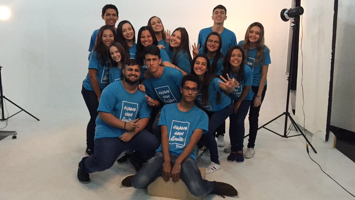 juliaexplica's tweet photo. que dia hoje c meus amores ❤❤ #vemenem #masvemdevagar https://t.co/4c18Yo7do7