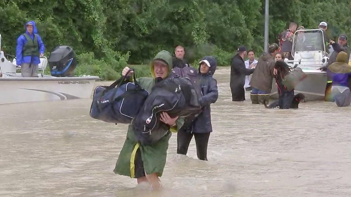 abc13houston's tweet photo. We continue to add more places on the list of shelters around the Houston area https://t.co/FHTslm5SlT https://t.co/gb1ys0SLlM
