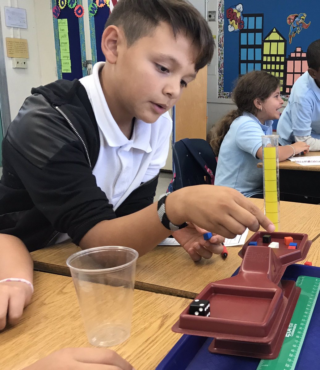 sonyf544's tweet photo. Fifth grade scientists investigate and discover properties of matter @BroadmoorSchool @MDCPSDAS @MDCPS#PowerWithin https://t.co/7te4uNXtdt
