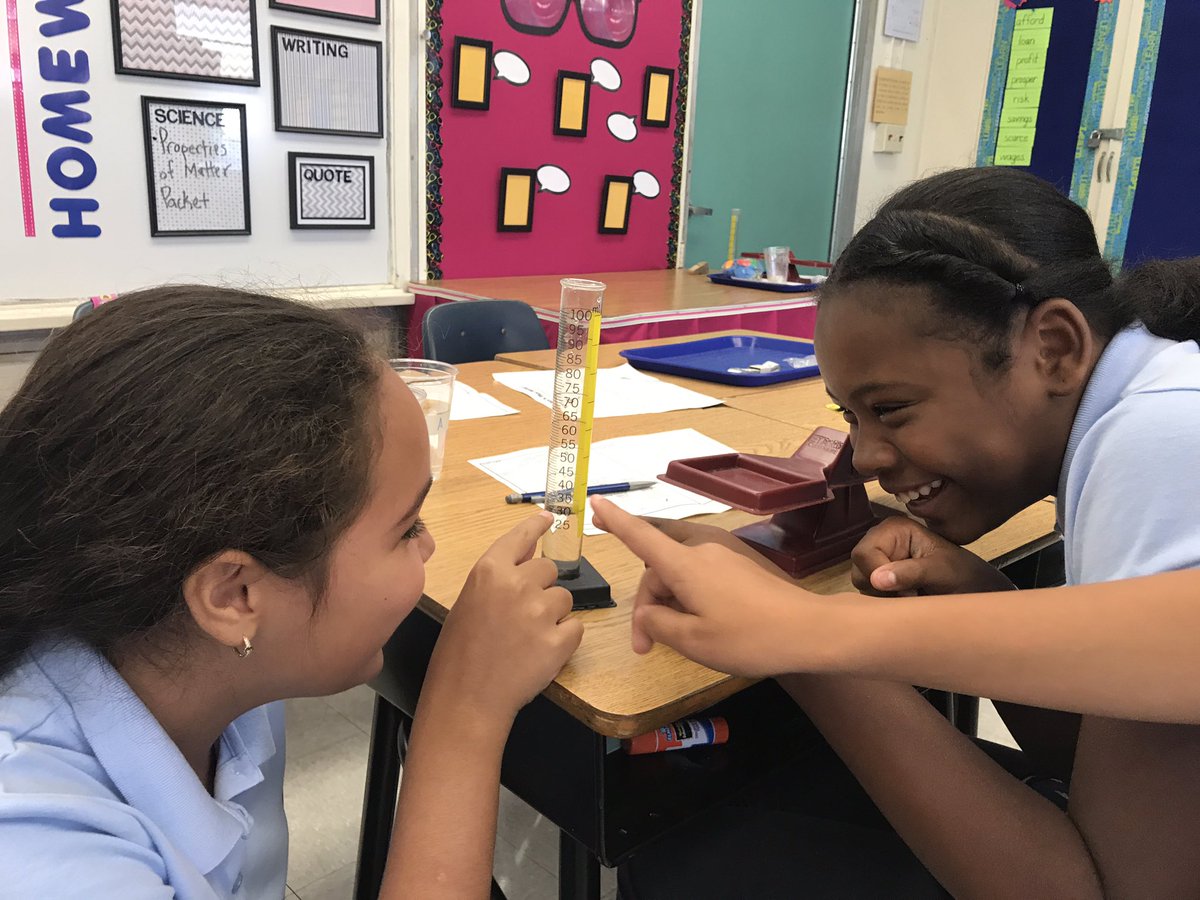 sonyf544's tweet photo. Fifth grade scientists investigate and discover properties of matter @BroadmoorSchool @MDCPSDAS @MDCPS#PowerWithin https://t.co/7te4uNXtdt