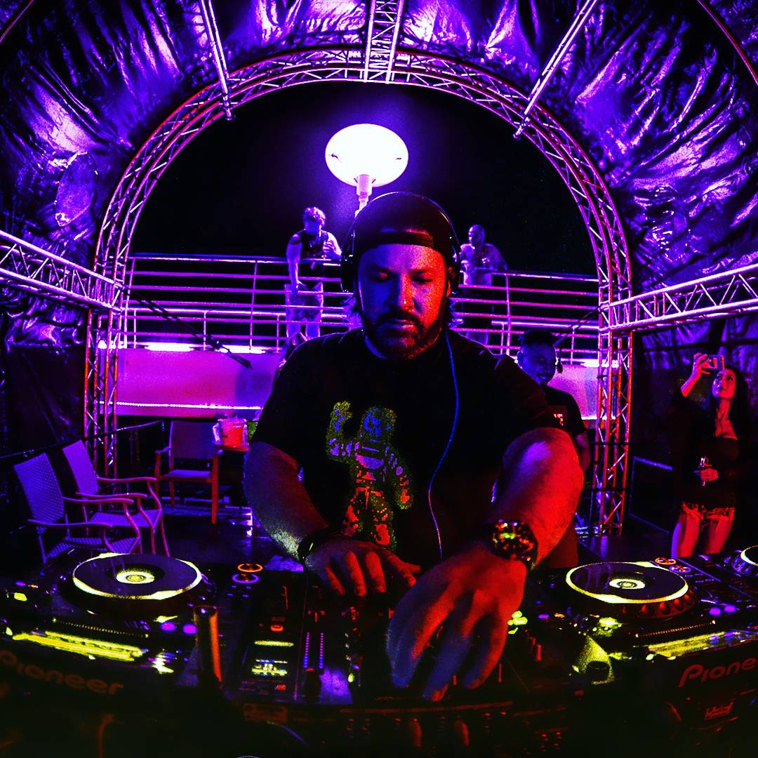 Shipsomnia tweet media