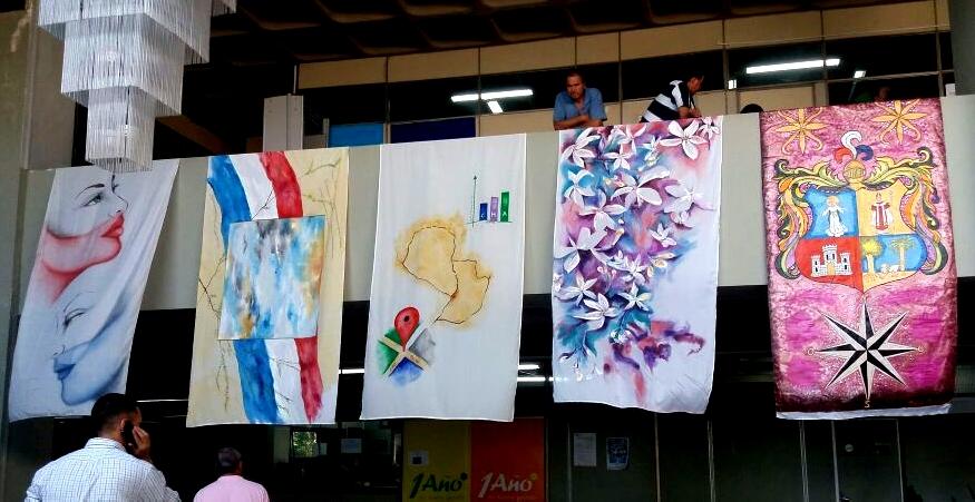 IvnAllende's tweet photo. Gracias #GenteDeArte por celebrar #ASU480 con tanto talento @AreaSocialMuni @AsuncionMuni https://t.co/NYO0NZjMcs