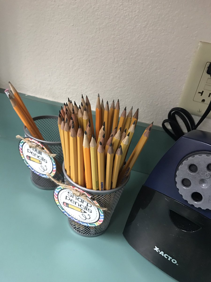 MrsAxworth's tweet photo. Pre-sharpened pencils make this teacher's heart happy! #beverlylearns @StrongBobcats #beverlybasics #backtoschool2017 https://t.co/6SisdVeZOy