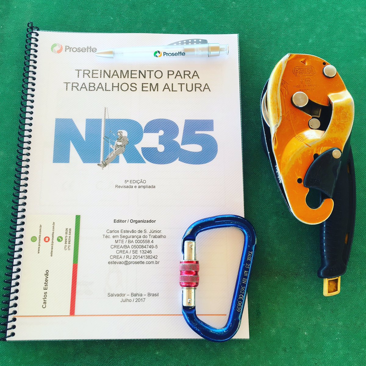 PROSETTE's tweet photo. Mais um dia de treinamento, curso NR-35.
#altura
#prosette https://t.co/wtIG0Bxq0d