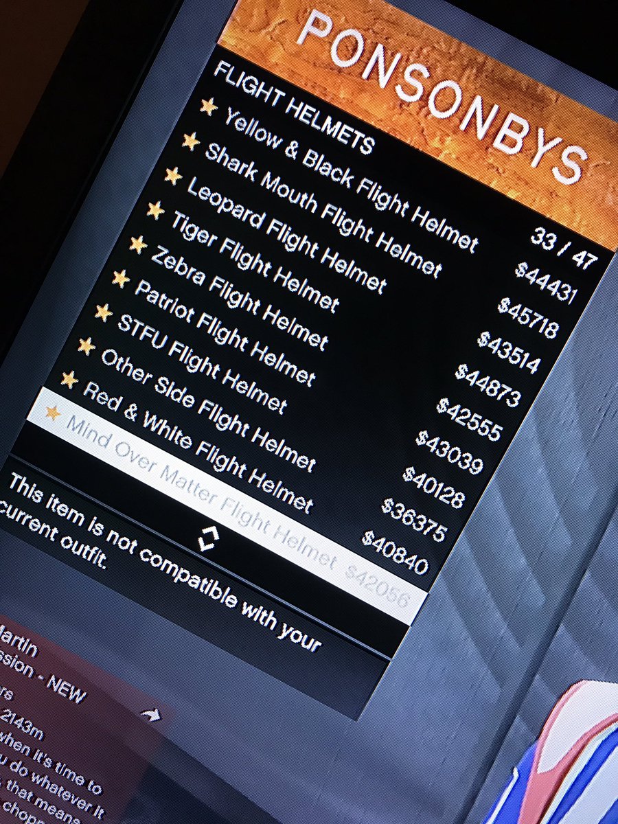 HolyGetHit's tweet image. Wtf what outfit do u need to wear for this?!