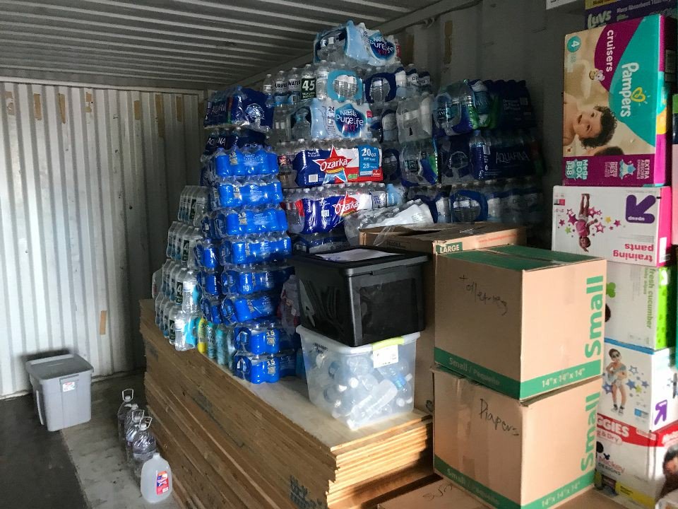tamubtho's tweet photo. Day 1 Donations! Blown away by the support seen so far!! Keep collecting goods, we'll be here all week! #BTHOharvey https://t.co/zznOd5x9lR