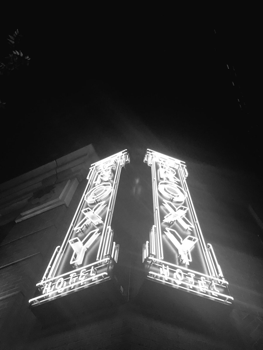 BeckC122's tweet photo. @TheRoxyHotelNYC I had such a blast staying at your hotel! What champagne do our offer at check in? Thanks! https://t.co/N6tboThLFe