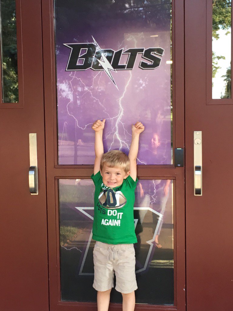 akins_ty's tweet photo. Someone is excited to be a Bitty Bolt!!  #firstdayofpreschool #littlethunder #littlelightning https://t.co/tRkOd61EHY