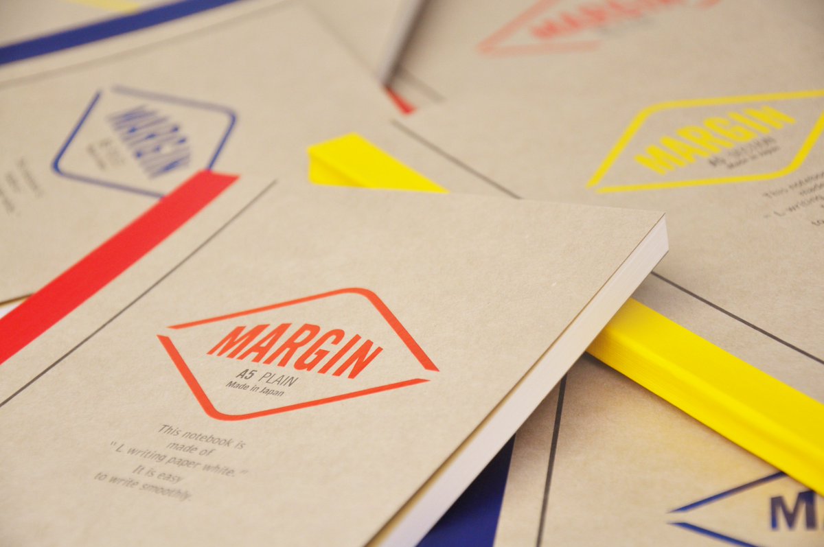 ライフ株式会社 على تويتر 学生の方はそろそろ新学期ですね W 新しいノートだと 授業に対するモチベーションが上がりますよ マージンノートはあらかじめ１本マージン罫が入っているので 使いやすい ちょっとアメリカのハイスクールぽいところも良いのです