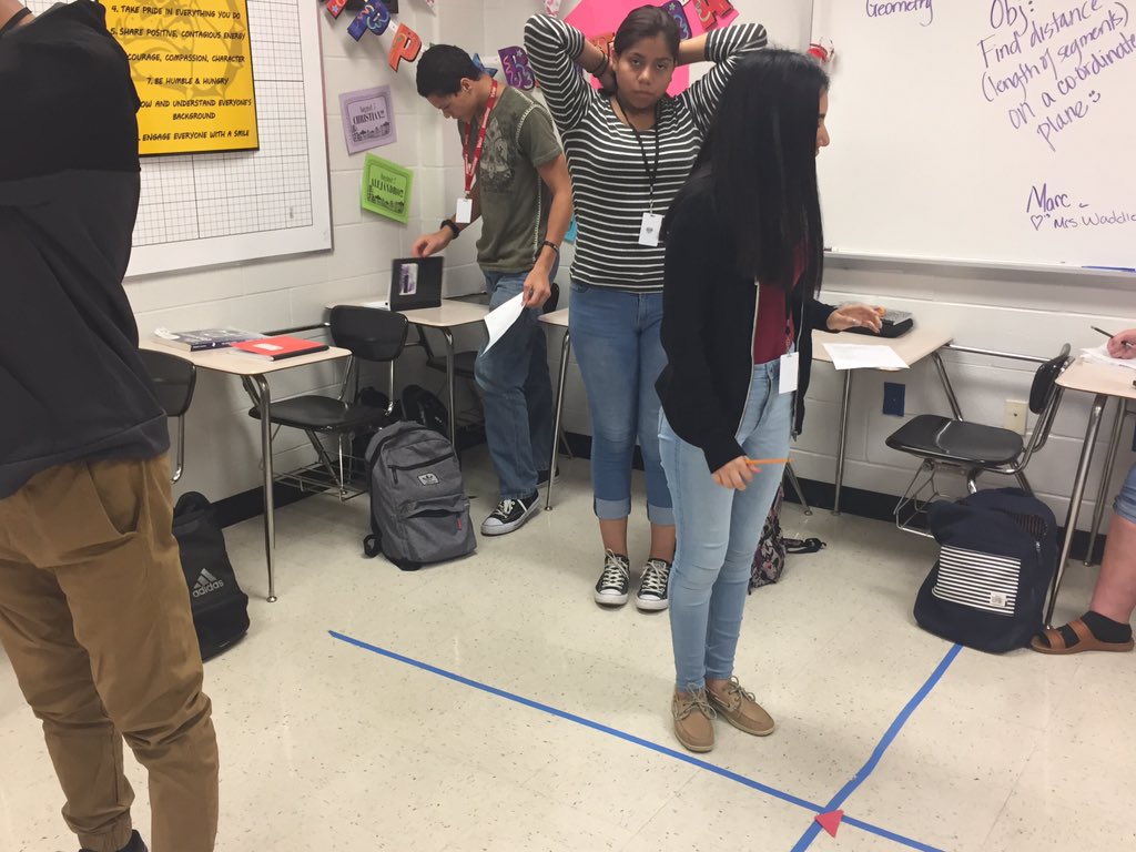 NikiNok53's tweet photo. Last crickets of the day with @kkaayy_23 #itsgeometry #distance #pbfl #cricketbutnotthesport https://t.co/DCC4GPiiiV