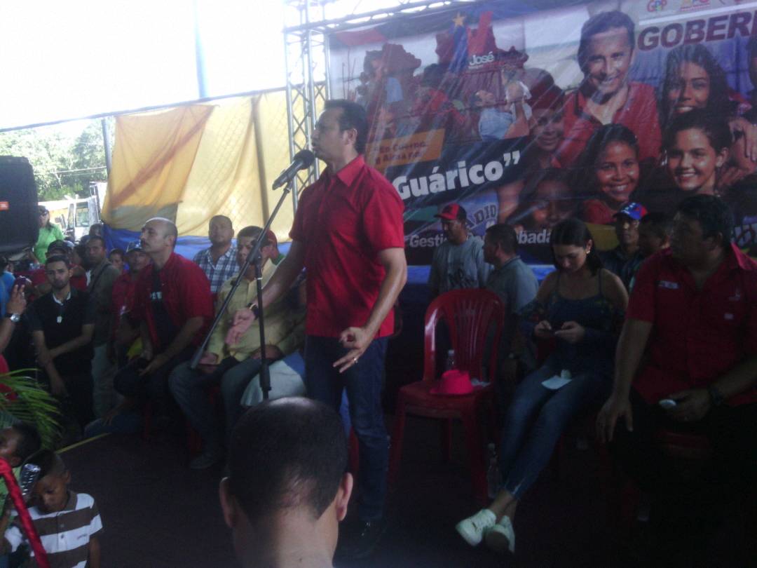 municipioesco8's tweet photo. Movimiento de Educadores dijo presente con disciplina y lealtad al candidato Jose Vázquez.  Las Mercedes dando todo el apoyo. https://t.co/9WZOuWp1z7