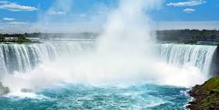 DrKMK's tweet photo. If Niagara Falls poured into Houston it would take 3.81 days to equal the amount of rain the Houston area will receive during this hurricane https://t.co/yiLcRP15nN