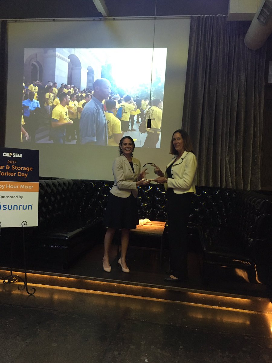 NoemiGallardo's tweet photo. Congrats to my hometown representative @ASM_Irwin for being @CALSEIA 2017 Legislator of the Year! @sunrunpolicy proud to sponsor #SolarChamp https://t.co/O2QlgaIcQp