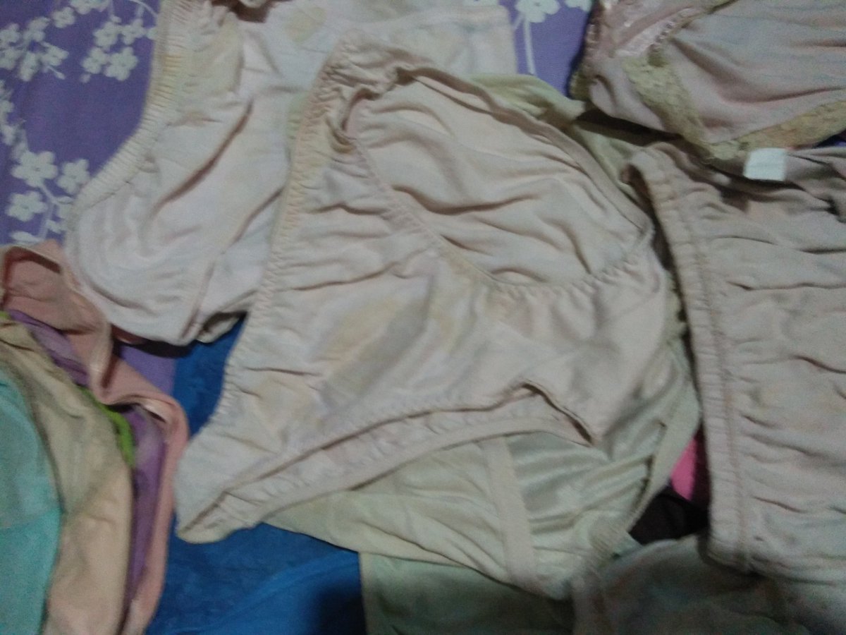 KalaKaung's tweet photo. Yang jadul jadul bikin nganceng aja, jadi pengen crot melulu https://t.co/AcM0CLVp1S