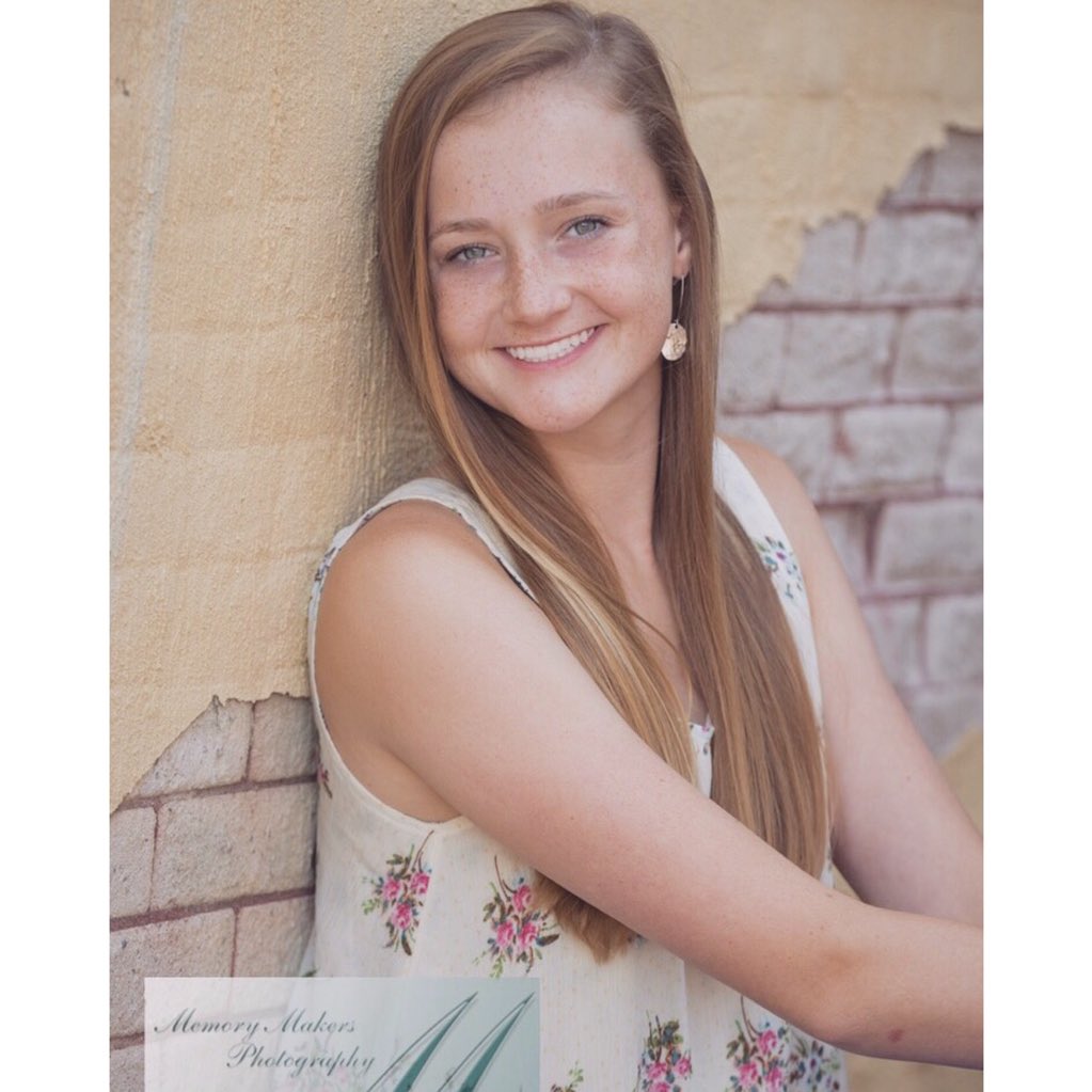 Lily Christensen tweet media