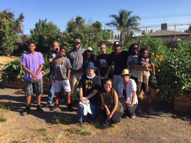 HHI360's tweet photo. Over 700lbs of produce grown at the El Pueblo Community Garden! Thx  @InsightGarden @plantingjustice for making this past harvest a success! https://t.co/mEJTvgGKig