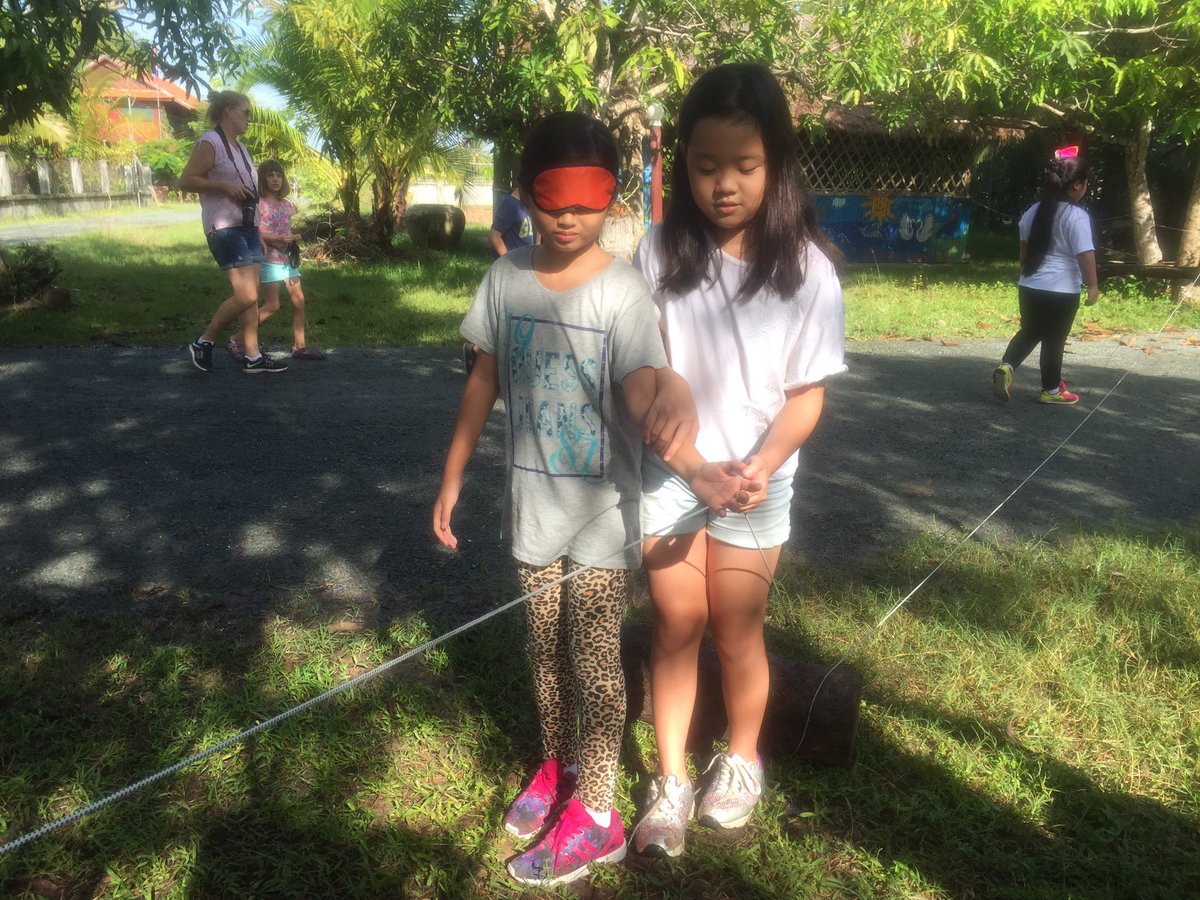emilyvand12's tweet photo. Trust activities with our buddies @ISPPCambodia #trustybuddy #firstactivity #schoolcamp @StantonAlison @gsamapril https://t.co/HcrLwZYZwh