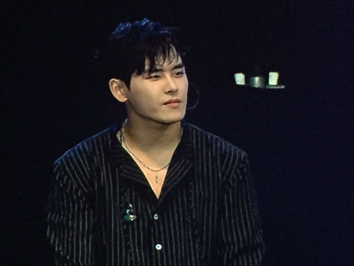 Nanpaphat1's tweet photo. มันจะเป็นความทรงจำที่งดงามสำหรับเราเสมอ  เราเชื่อว่าเราจะได้เห็นพี่ในรูปแบบที่เท่ห์ขึ้นกว่าเดิม เราภูมิใจตัวพี่นะ https://t.co/vtadeyP0M9