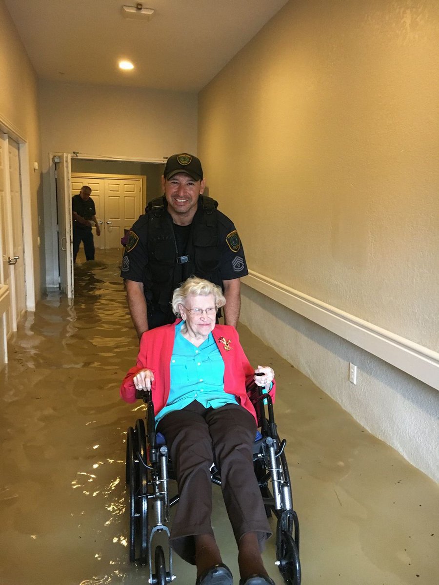 houstonpolice's tweet photo. It has been a long day with strong emotions. We are still here working in our community. There was even a glimmer of Sun #HoustonStrong https://t.co/1nzhF9NMiE