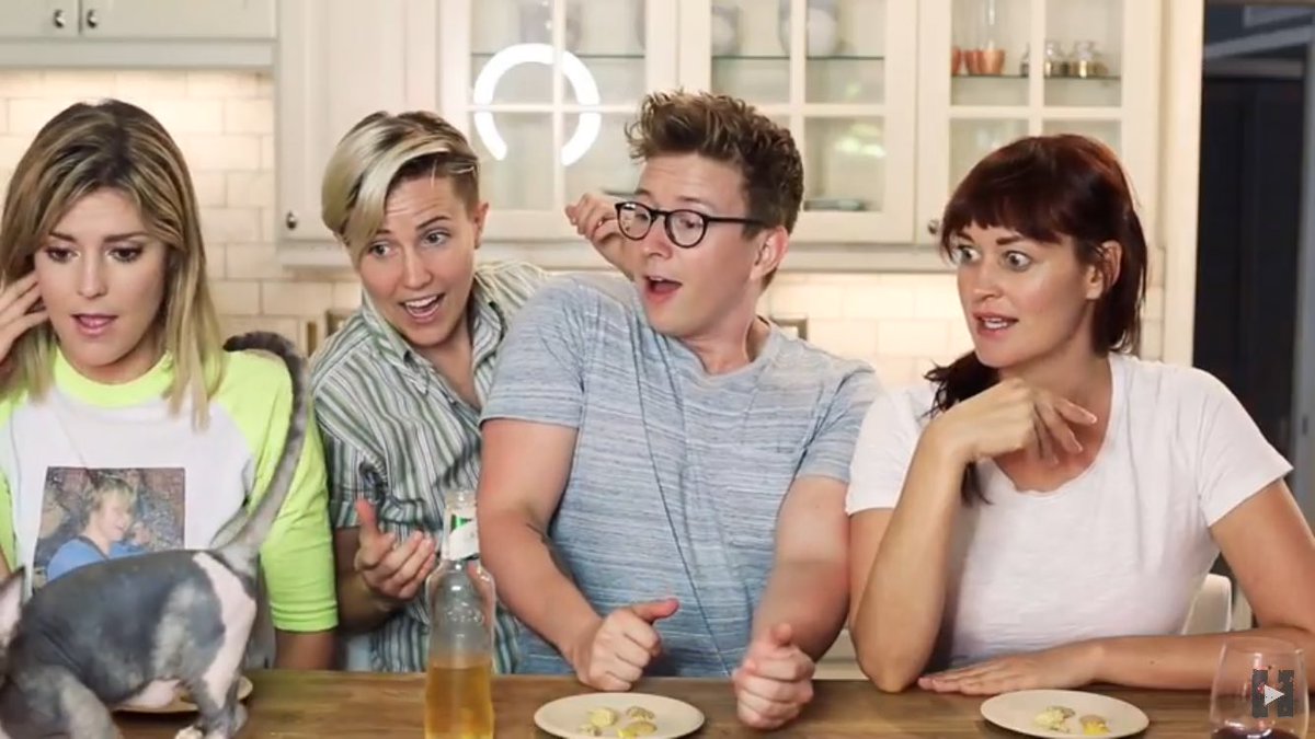 avesdaze's tweet photo. 4 new videos with the holy trinity + tyler oakley = a great day https://t.co/iXzWz5grlP