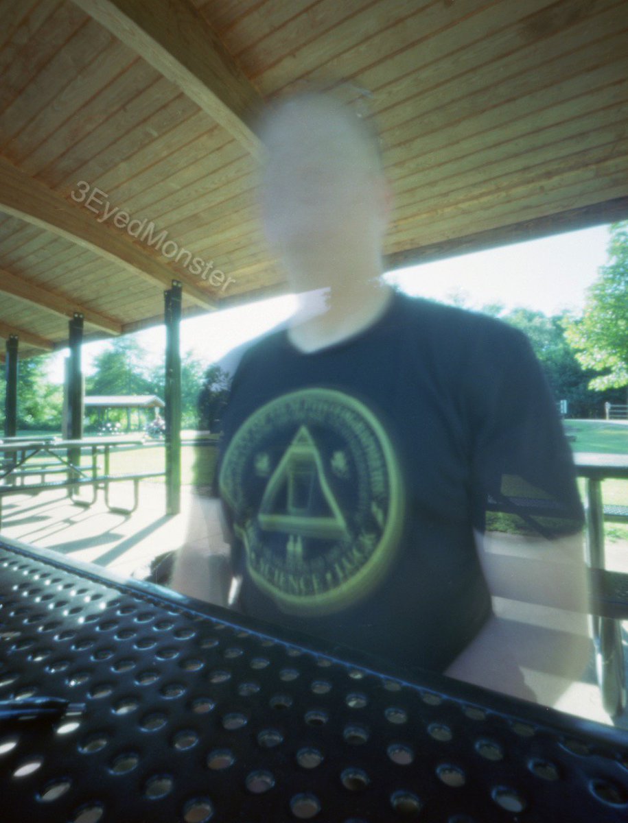 3eyedmonster's tweet photo. Pinhole Selfie #terraPinACE645 #pinhole #Ektar #believeinfilm #3dprintedcamera Exposure 1 min 10 sec. Shirt by @ShootFilmCo #imtheflash https://t.co/0C6sFAbANe