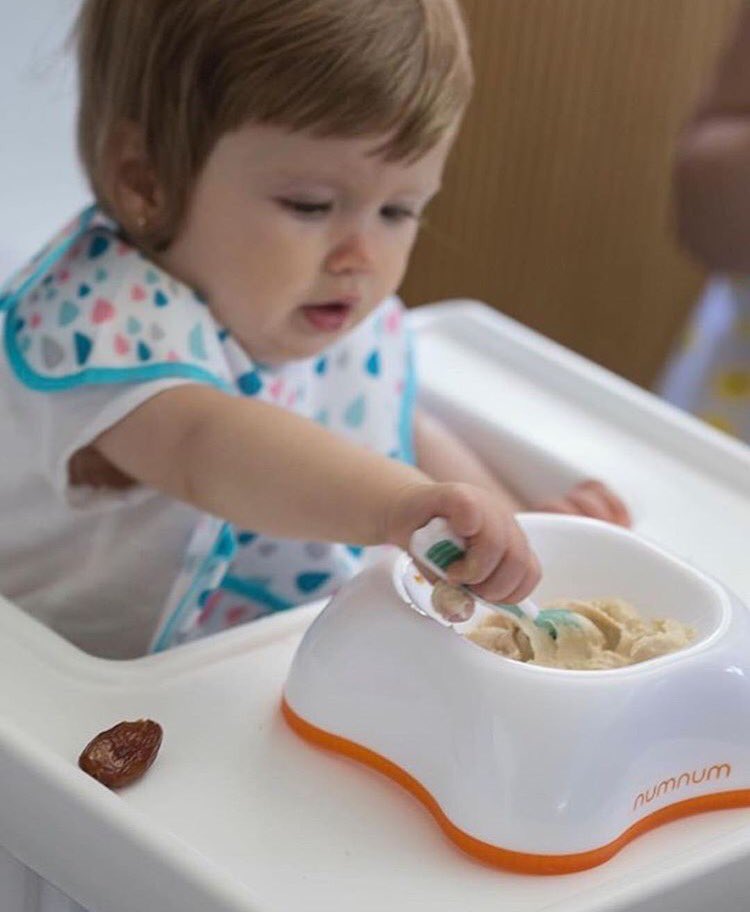 NumNumInc's tweet photo. The spoon is the finish line. NumNum is the starting point. Welcome to the #NumNumRevolution , little one! #PrespoonFirst #parentingtips https://t.co/WlRSDW3GWR