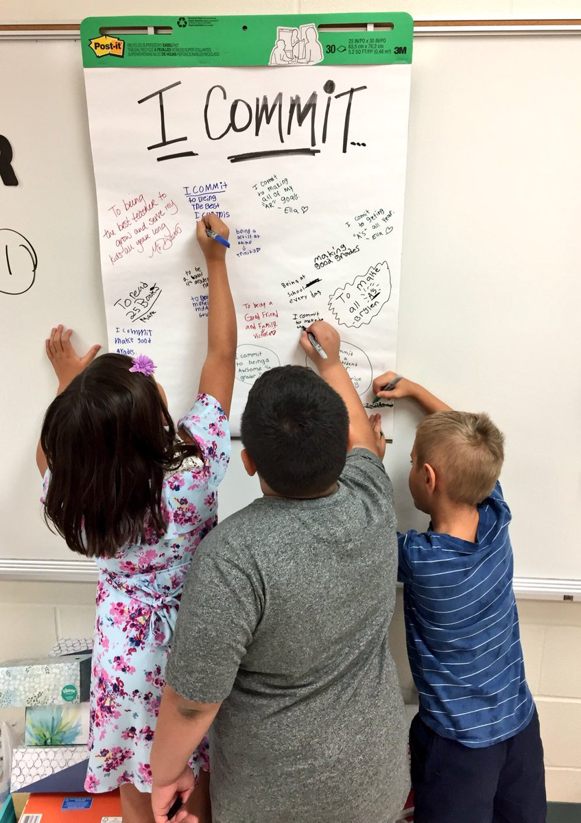 MrsWiatrek_FSES's tweet photo. What a great #SISDFirstDay at @WeinertES! #servelearngrow https://t.co/tg68w6Ygzv