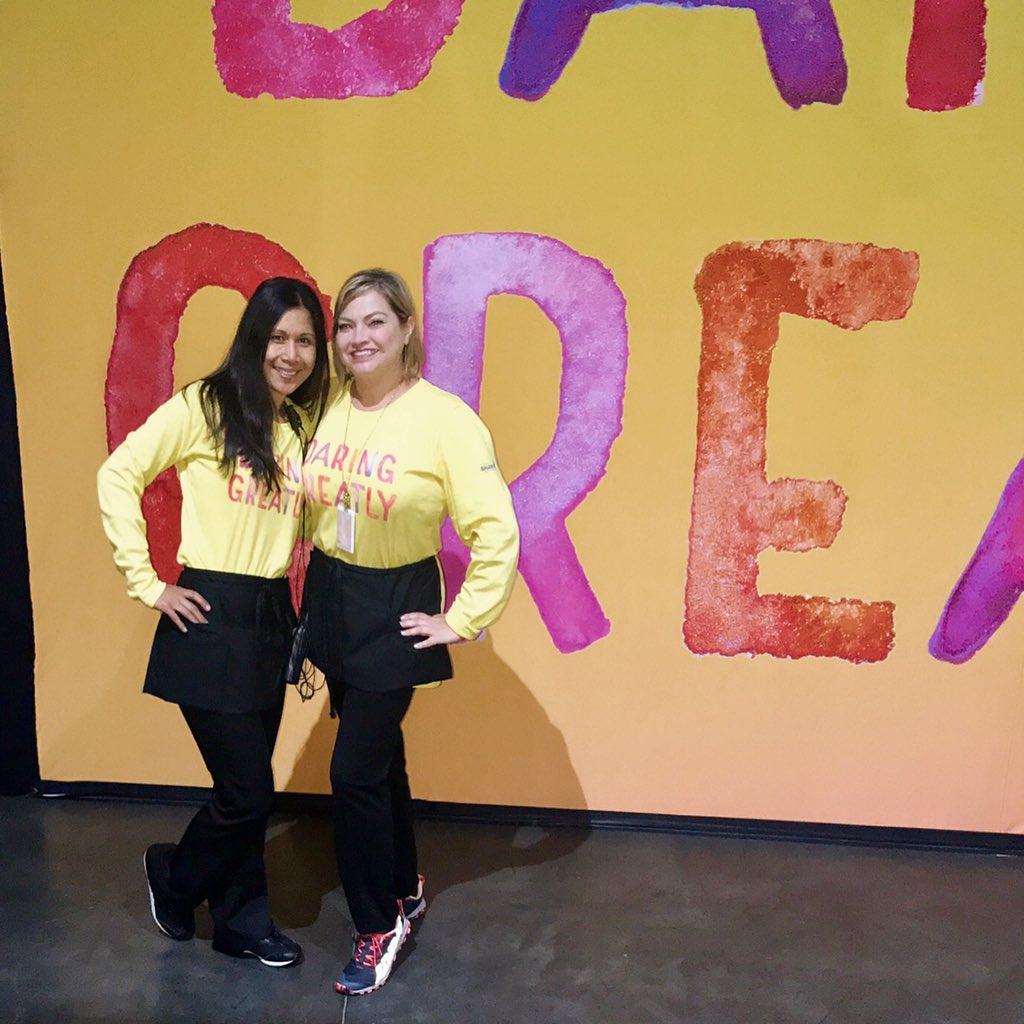 AdrianaAtSharp's tweet photo. #AllStaff17 #sharphealthcare Belle Castillo coordinator extraordinaire! And friend for 16 years https://t.co/Ag6AEC0iZe