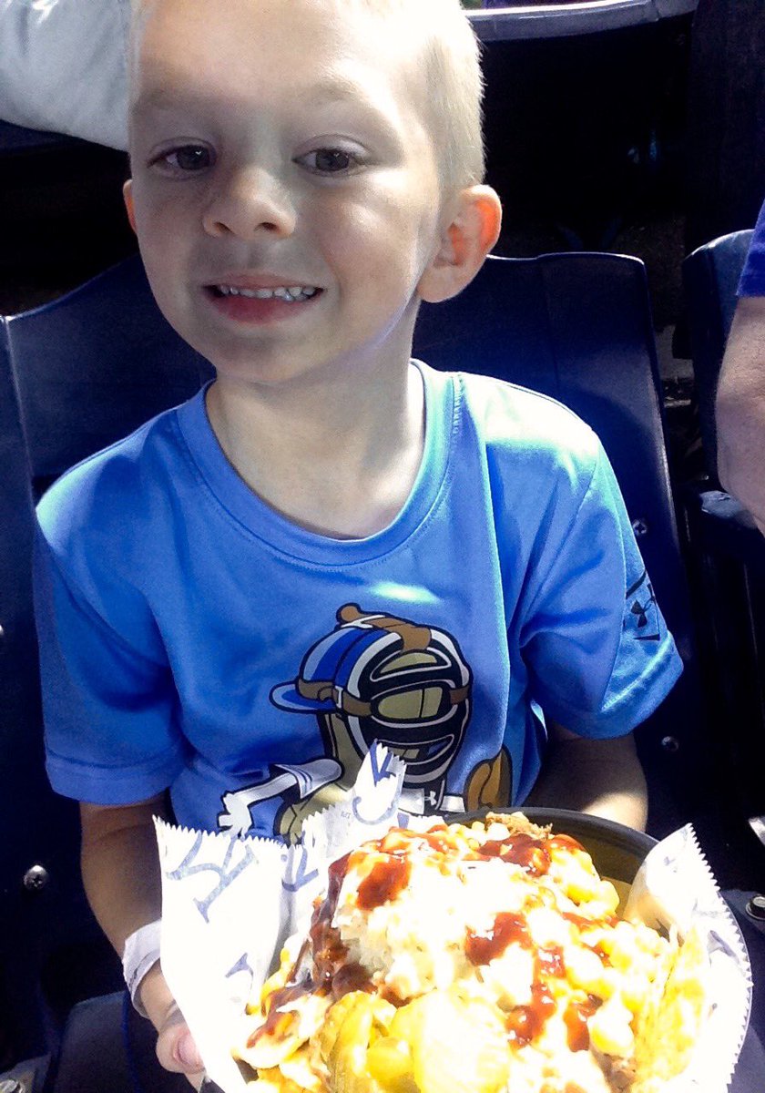 Gotta have brisket-achos on their #TShirtTuesday night! Am I a bad mom for not following the directions and skipping the helmet? <a href="/KC_Aramark/">Aramark KC</a>