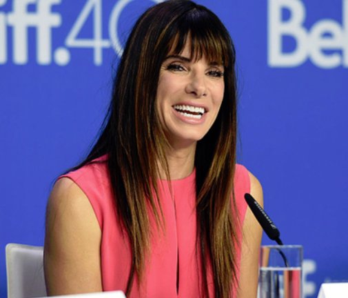 FOX29philly's tweet photo. Sandra Bullock donates $1 million to Harvey relief efforts https://t.co/PMoctstEMS https://t.co/iG538ONjD9