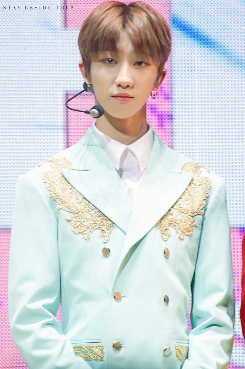 StayBesideight's tweet photo. 170825 SEVENTEEN 1ST WORLD TOUR 'DIAMOND EDGE - IN TORONTO' 
#DiamondEdgeinToronto 
#세븐틴 #SEVENTEEN #디에잇 #THE8 #徐明浩 #서명호 https://t.co/FOQMl5ZSv4