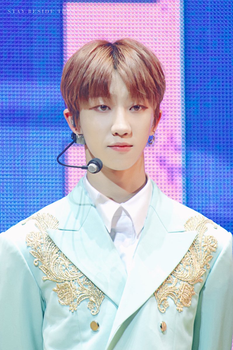 StayBesideight's tweet photo. 170825 SEVENTEEN 1ST WORLD TOUR 'DIAMOND EDGE - IN TORONTO' 
#DiamondEdgeinToronto 
#세븐틴 #SEVENTEEN #디에잇 #THE8 #徐明浩 #서명호 https://t.co/FOQMl5ZSv4