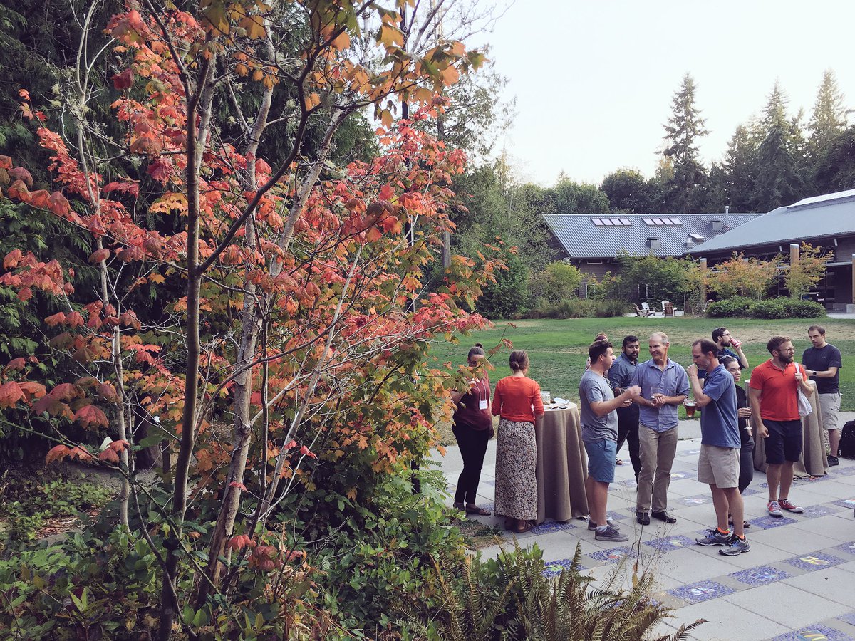 Poli Informatics tweet media