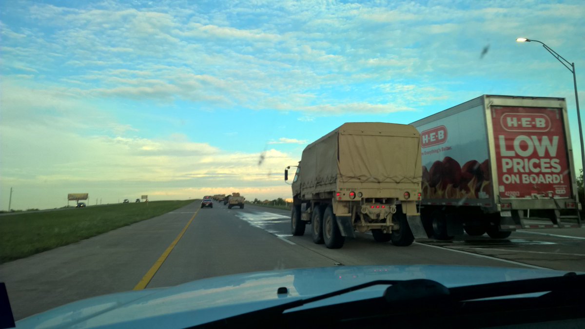 msmrphy's tweet image. #2houstonWe were escorted into Houston by the national guard and twenty or so State Troopers, Highway Patrol and Sheriffs.   Along w/ HEB