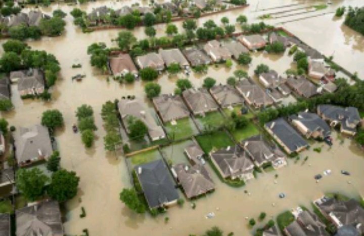 TEXAS FOR HELICOPTER ASSISTANCE# 281-464-4851, IF BUSY OR DIFFERENT # GOOGLE TEXAS FLOOD EMERGENCY ASSISTANCE