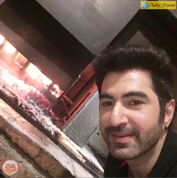 Tolly_Planet's tweet photo. Post #shoot #traveling from #Rome to #Montepulciano

#InspectorNottyK #Jeet @jeet30 RT Fans 😍 https://t.co/RJ2O38Ytr4