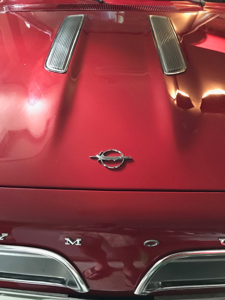 Hemipowerfox's tweet photo. #motorcity#mycuda https://t.co/f2pvD2Fd2z