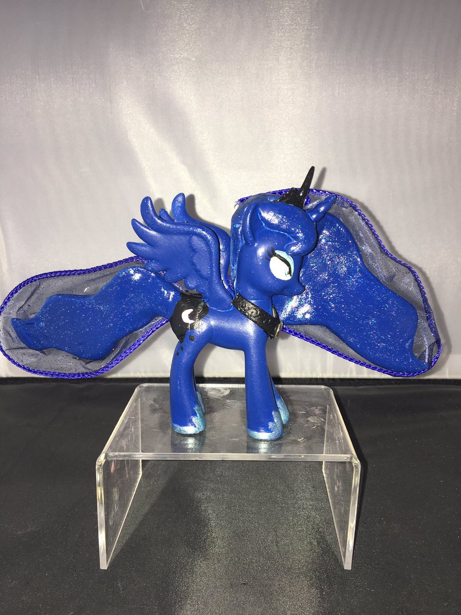 TomCatPopShop's tweet photo. Our newest ponies up on our site! #brony #mlp https://t.co/bsDA1JjdqW