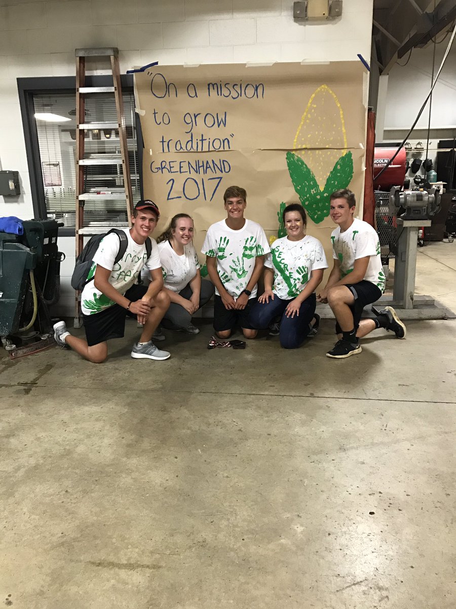 ChloeNiederer's tweet photo. Had an amazing time at Greenhand! https://t.co/gRovqBfPEu