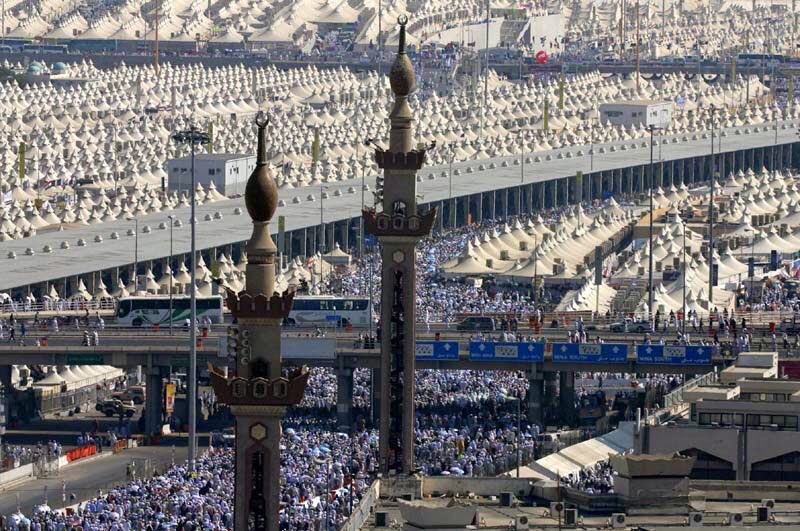H_mu19's tweet photo. #يوم_الترويه 

الله أكبرُ جلجلت في الأفق تصدحُ عاليه
لبيك ربُ العالمين بصبحِ يوم الترويه💛 https://t.co/1Z9VtcAHZW