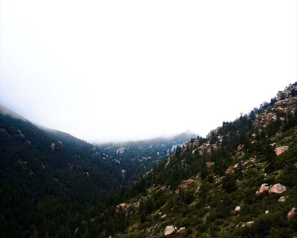 CalebGiki's tweet photo. Mountains are pretty sweet
.
.
.
.
.
.
#SonyImages 
#MoodyGrams
#PointofView
#WanderLust
#WorldPlaces
#NatureLover… https://t.co/DCV1F60IQy https://t.co/CY7FyQ6XD3