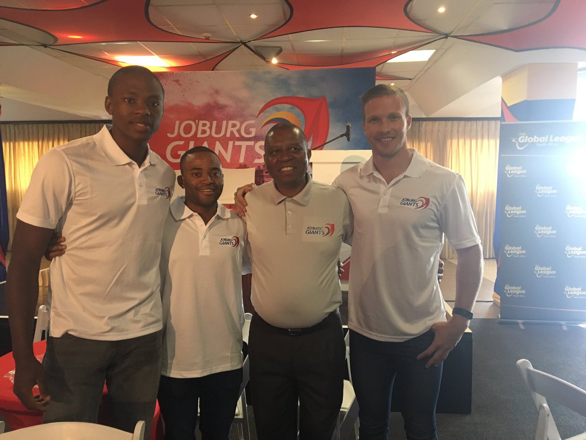 NonnysZA's tweet photo. The Number one citizen of @CityofJoburgZA @HermanMashaba with @JoburgGiants team at the launch of #JoburgGiants T20 League https://t.co/JocpYVjECy