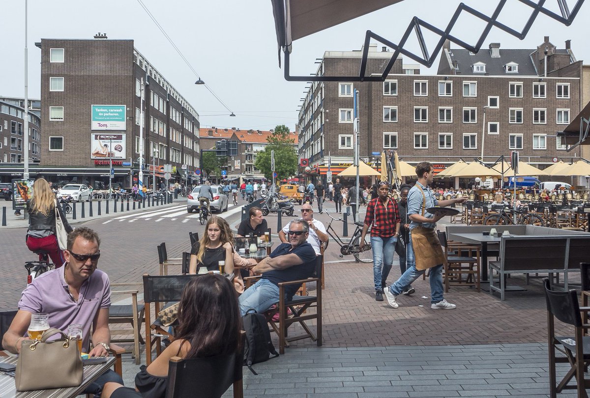 rotterdam's tweet image. Fysieke #veiligheidsmaatregelen binnenstad #Rotterdam. Meer informatie: bit.ly/2vIOfC2 #Meent #WittedeWithstraat #Coolsingel