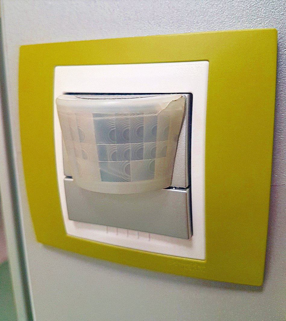 sr_instalador's tweet photo. No todo iban a ser diferenciales no?
Chulos ls diseños de ls mecanismos @SchneiderES =)
@AbmRexel @ElectroStocks @voltimum_es @GrupoSoelca https://t.co/BKzqTEciGg