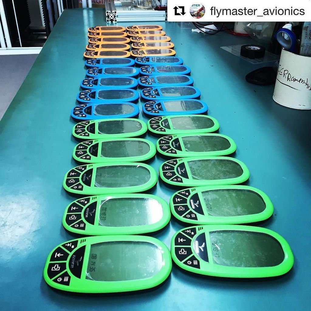 parashop_es's tweet image. #Repost @flymaster_avionics ・・・
Mass production! #variols #flymaster #parashop