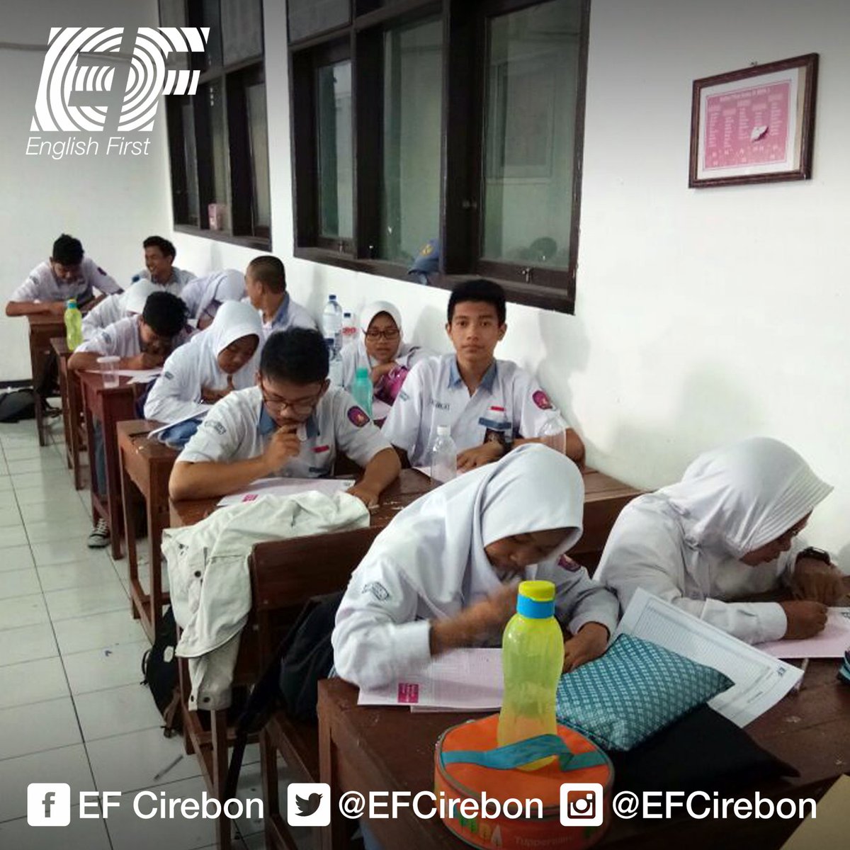 EFCirebon's tweet photo. 2/2 @EFCirebon kali ini mengadakan Try Out Bahasa Inggris di SMAN 2 Cirebon https://t.co/pvAUvgFAm4
