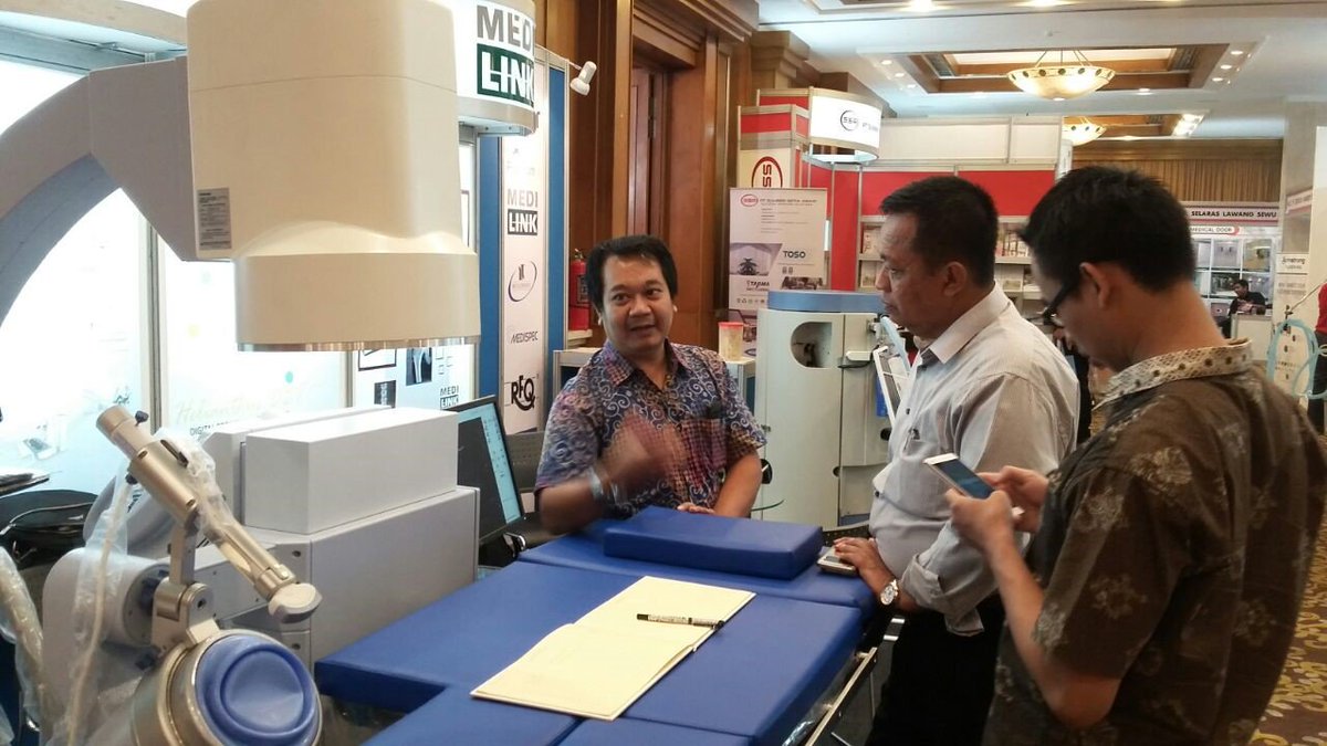 medispecltd's tweet image. At Persi Central Java Event, Indonesia. Aug' 11-12, 2017. #EM1000. #ESWL