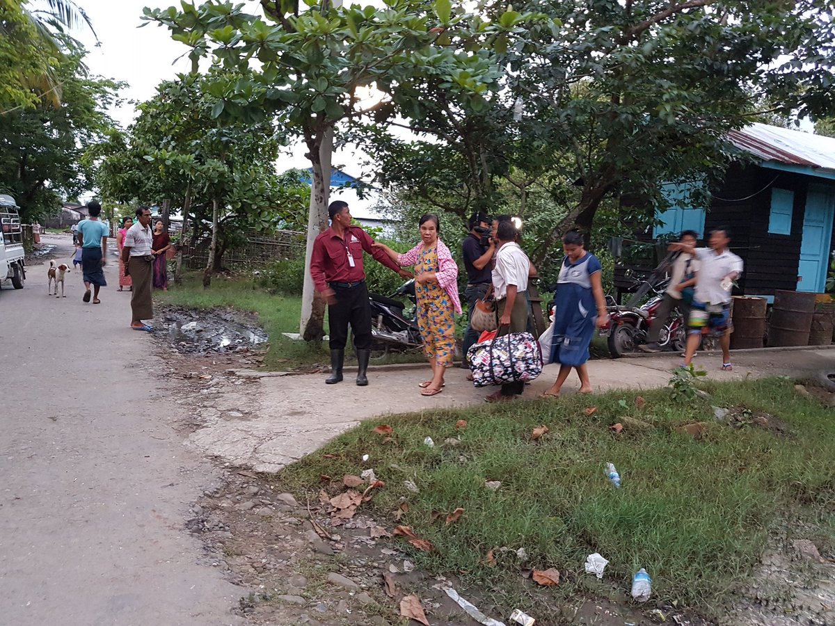 #Myanmar stroke victim ran from #Buthidaung #Maungdaw home when she saw attackers with swords saying "They’re killing humans like animals"