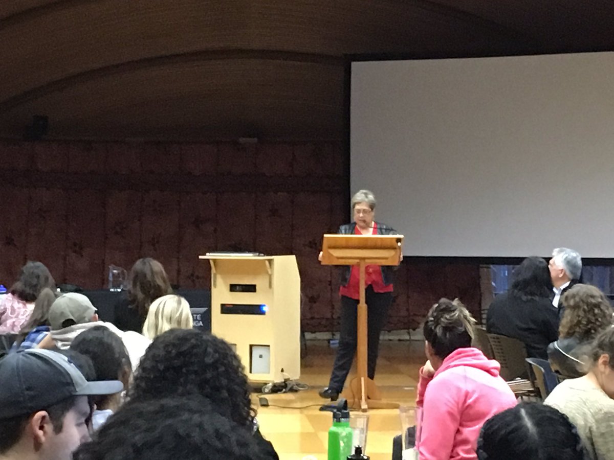 kaupapamaori's tweet photo. Prof Linda Tuhiwai Smith doing closing evening talk at Tikanga Rangahau workshop @TeKotahi #kaupapamaori #decolonisingmethodologies https://t.co/VFpaIDNn8O