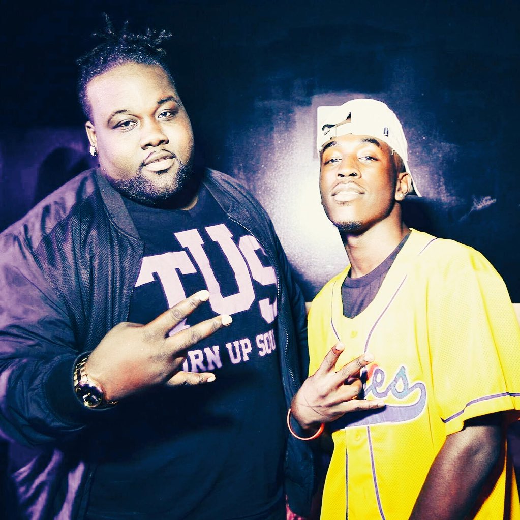 1400glock's tweet photo. #NewProfilePic 
thuggin W My Bro @Ray_Longway 
#SpaceCadets #TUS #ToAyeShit https://t.co/dnpfQIkzfP